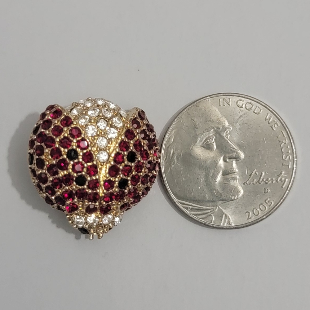 Vintage Signed Monet Elegant Gold and Red Ladybug Brooch - Picture 2 of 11